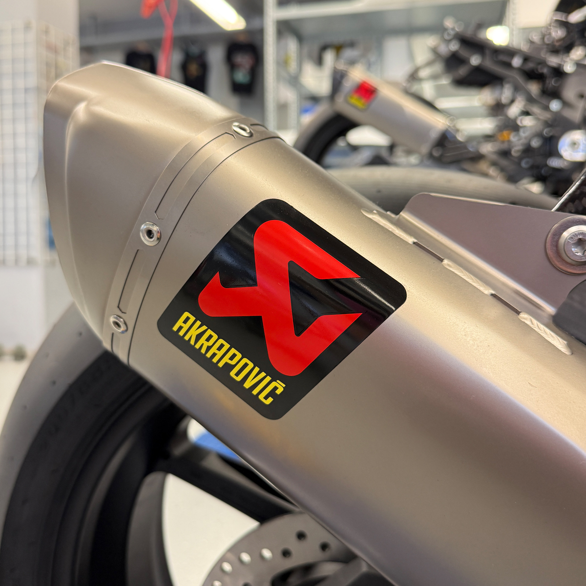 Akrapovic sticker, muffler