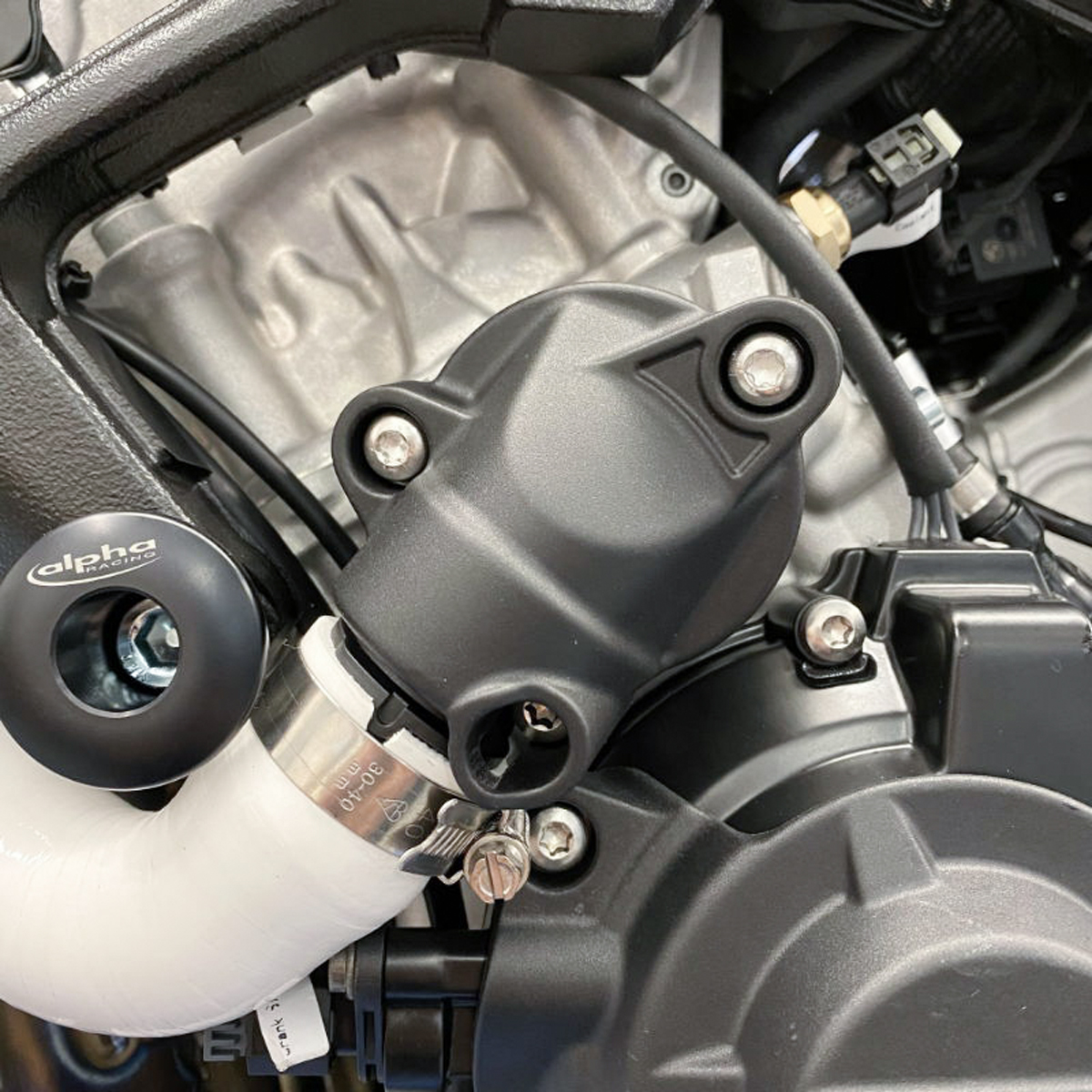 GBRacing Secondary thermostat cover
